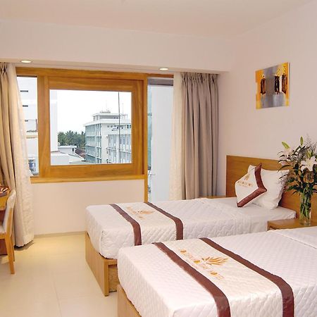 Golden Holiday Hotel Να Τρανγκ Εξωτερικό φωτογραφία